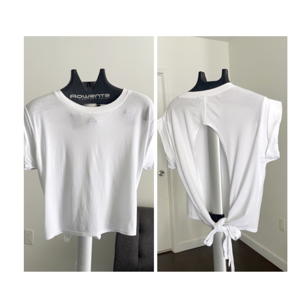 Mono B Athletic open back tee